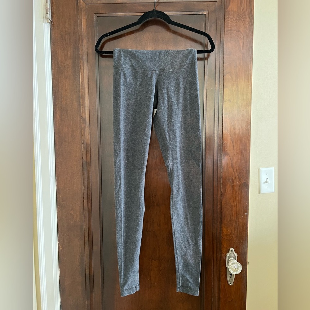 Grey Lululemon Leggings- super soft!